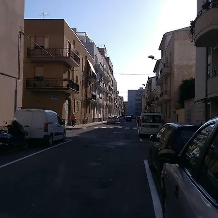 דירה Tour אלגהרו
