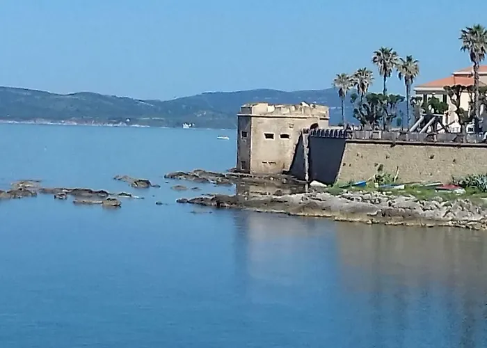 公寓 Tour 阿尔盖罗